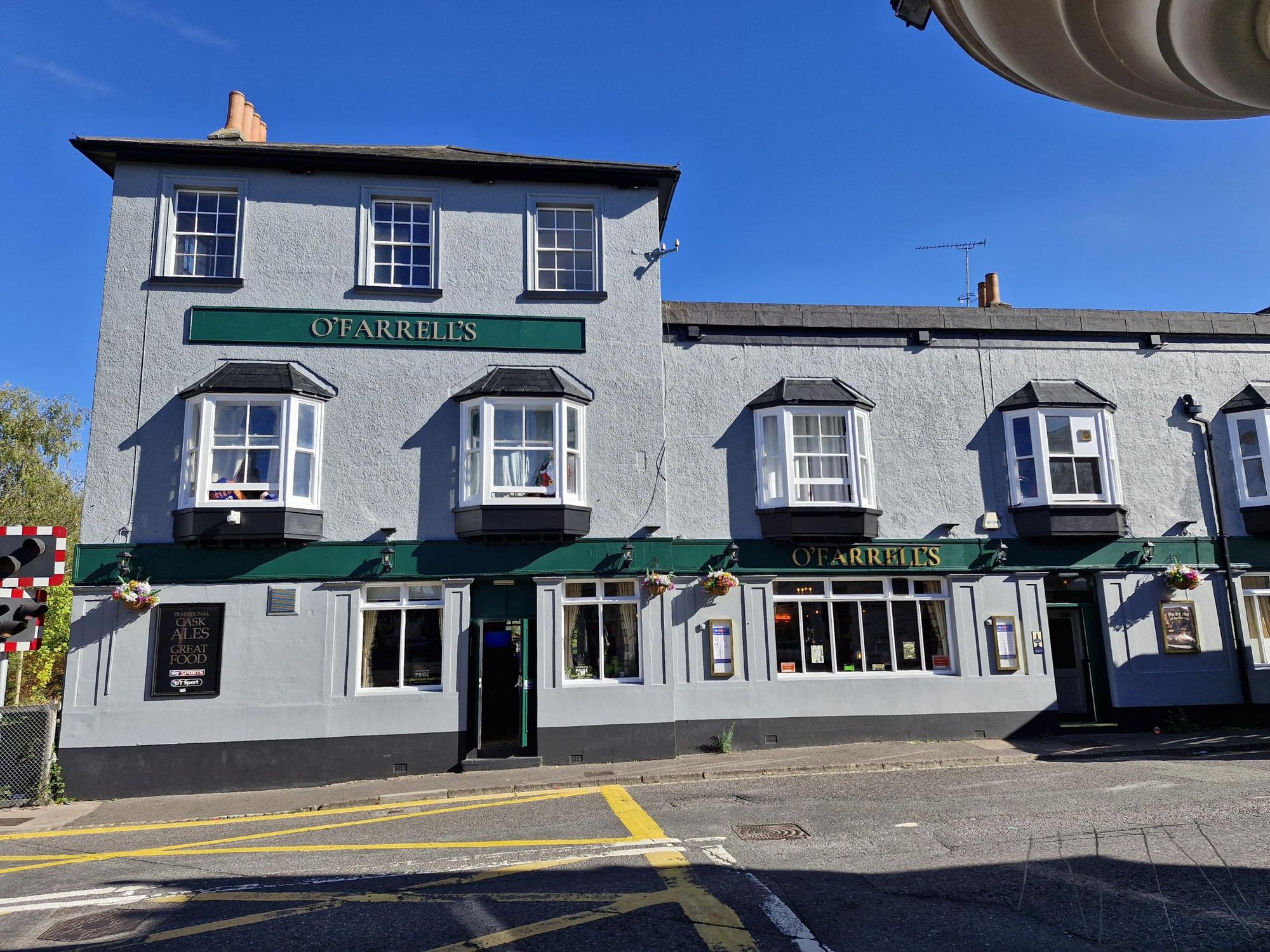 O'Farrell's, Brighton Road, Crawley. (Pub, External, Key). Published on 12-10-2026