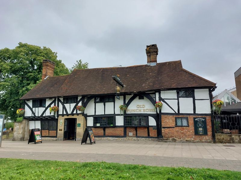 Punch Bowl, High Street, Crawley. (Pub, External, Key). Published on 20-10-2024 