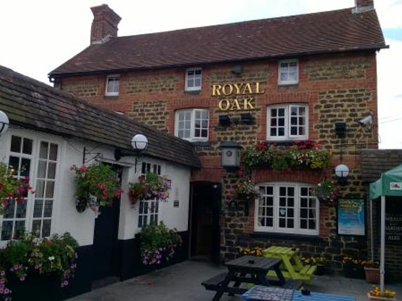 Royal Oak, Ifield, Crawley, West Sussex. (Pub, External). Published on 20-08-2015