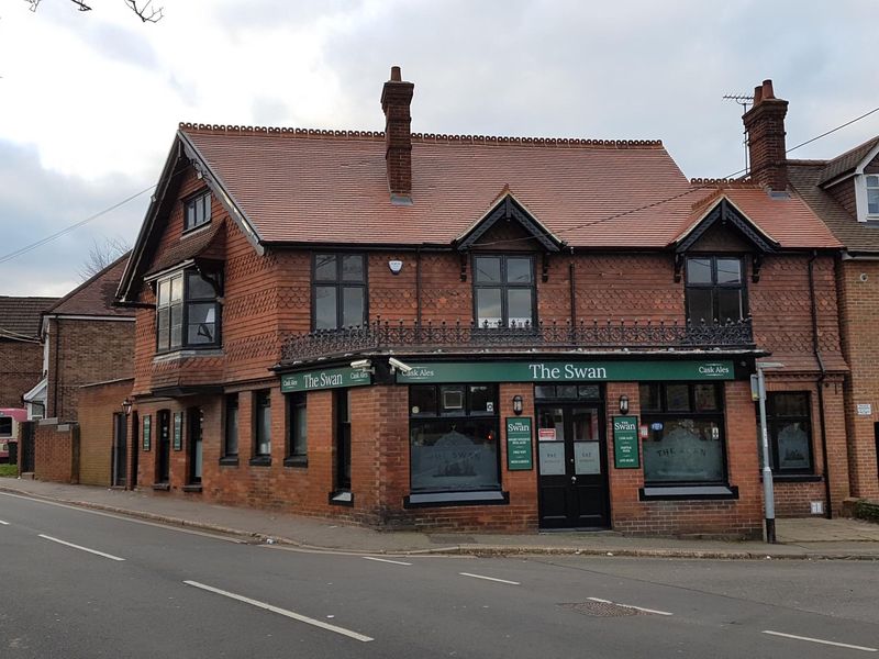 Swan Crawley, Horsham Road1. (Pub, External, Key). Published on 19-01-2019