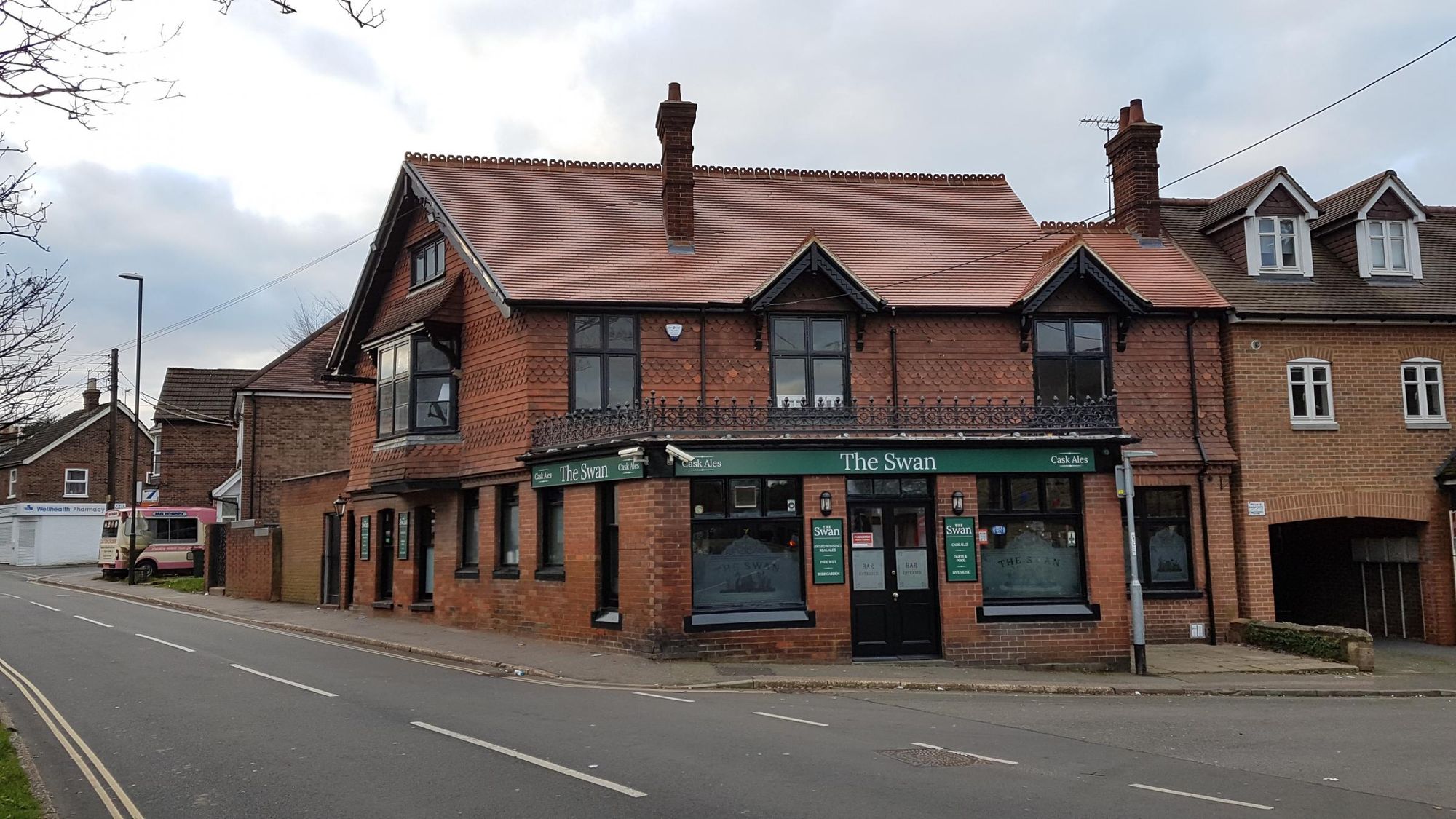 Swan Crawley, Horsham Road1. (Pub, External, Key). Published on 19-01-2019