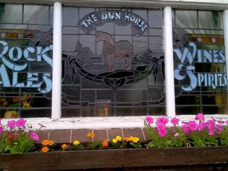 Right hand Rock Ales leaded window Dun Horse, Mannings Heath. (Pub, External). Published on 13-08-2015