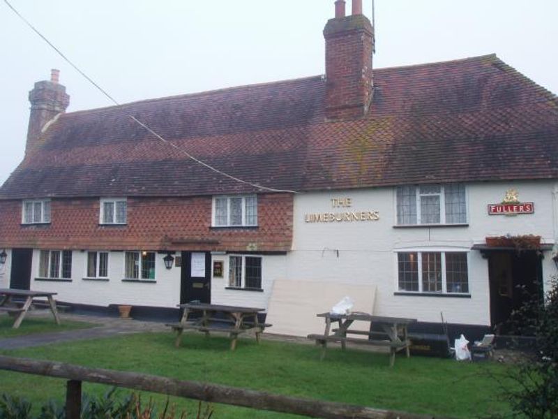 Limeburners - Newbridge. (Pub, External, Key). Published on 16-12-2012
