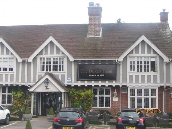 THE DUKES HEAD. (Pub, External). Published on 28-10-2015