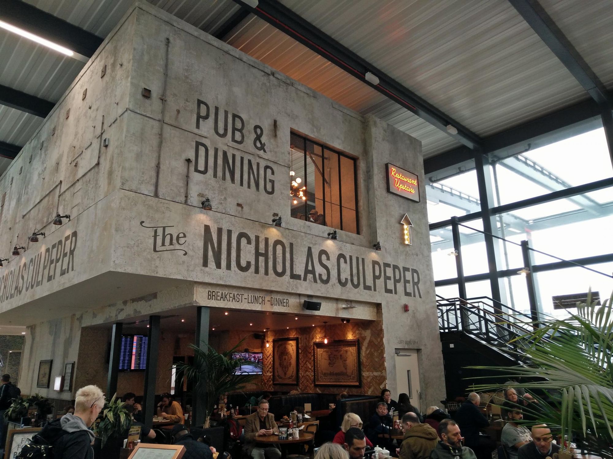 Nicholas Culpeper, Gatwick Airport (Photo:Pete Horn 07/03/2020). (Pub). Published on 21-05-2020