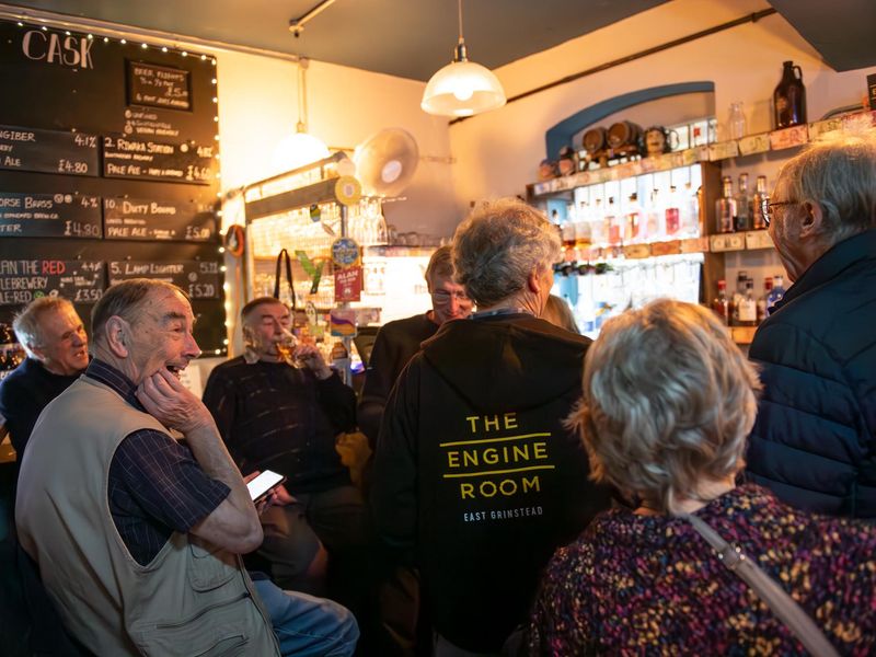 (Pub, Publican, Customers). Published on 08-09-2025 