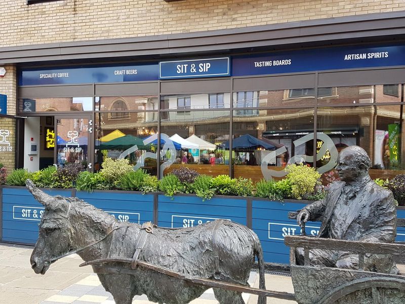 Sit&Sip. (Pub, External, Key). Published on 30-05-2021