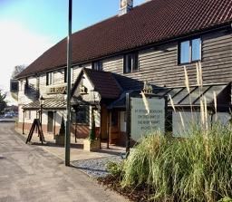 Bridge Hotel Chertsey from street. (Pub, External, Key). Published on 25-03-2019
