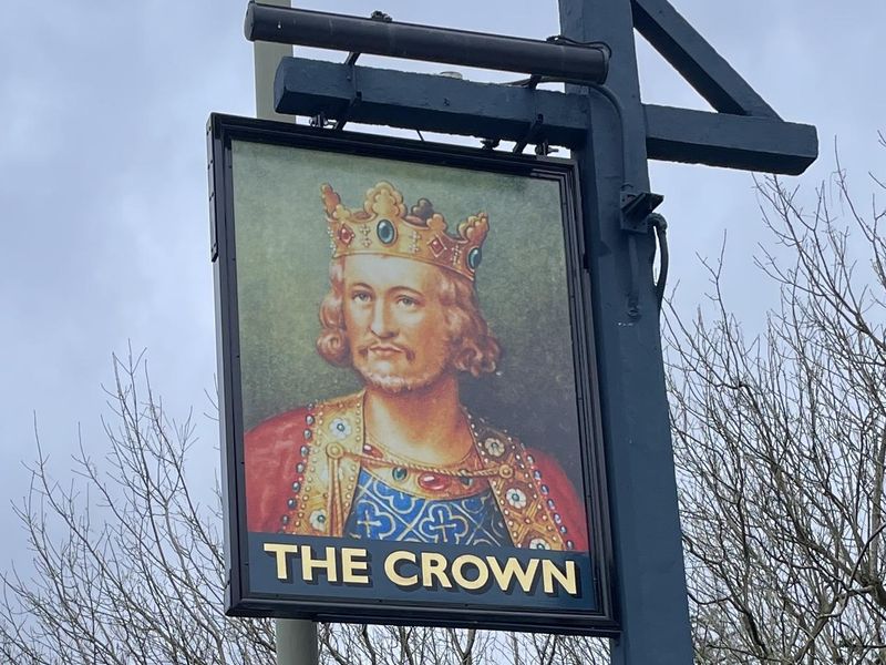 Crown Egham Sign. (External, Sign). Published on 11-02-2026 