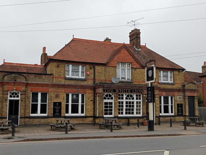 White Lion Exterior . (Pub, External, Key). Published on 19-05-2026