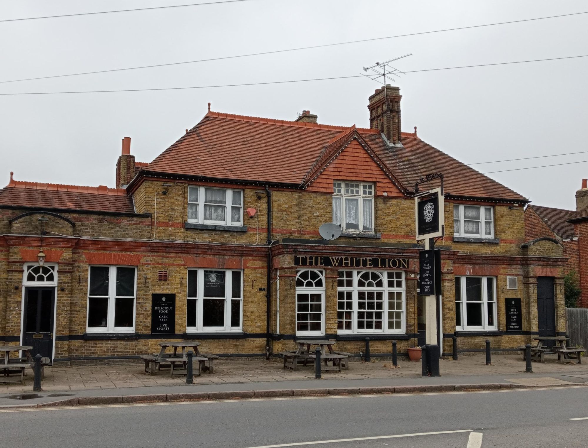 White Lion Exterior . (Pub, External, Key). Published on 19-05-2026