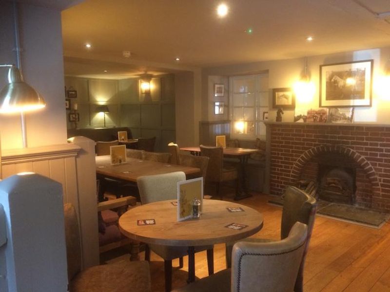 Barley Mow E'G Bar 2. (Pub, Bar). Published on 09-05-2017 
