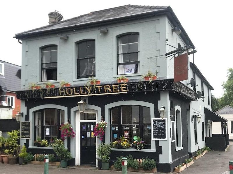 Holly Tree Englefield Green. (Pub, External, Key). Published on 30-09-2021 