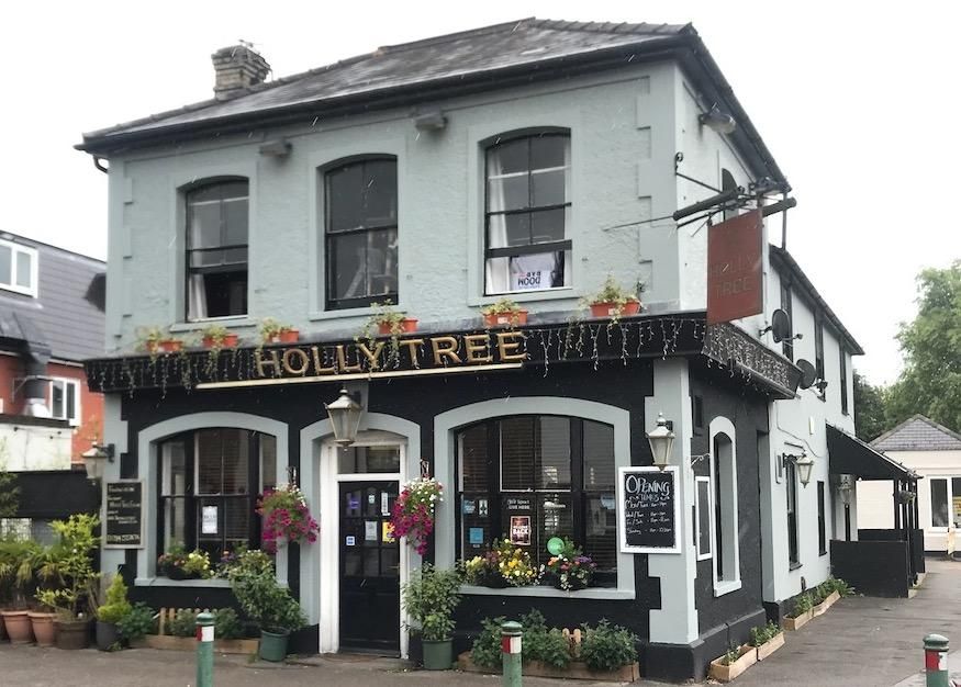 Holly Tree Englefield Green. (Pub, External, Key). Published on 30-09-2021