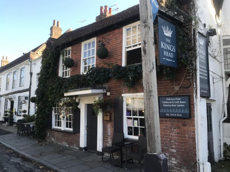 Kings Head Shepperton 10-10-2022. (Pub, External, Key). Published on 10-10-2022 