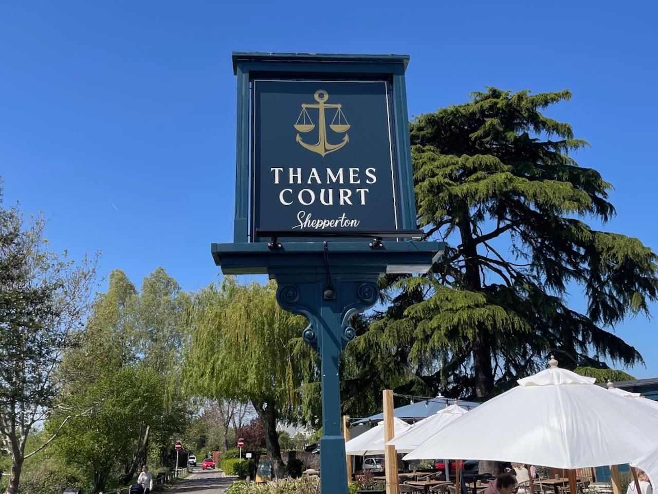 Pub sign. (Pub, Sign). Published on 22-04-2026