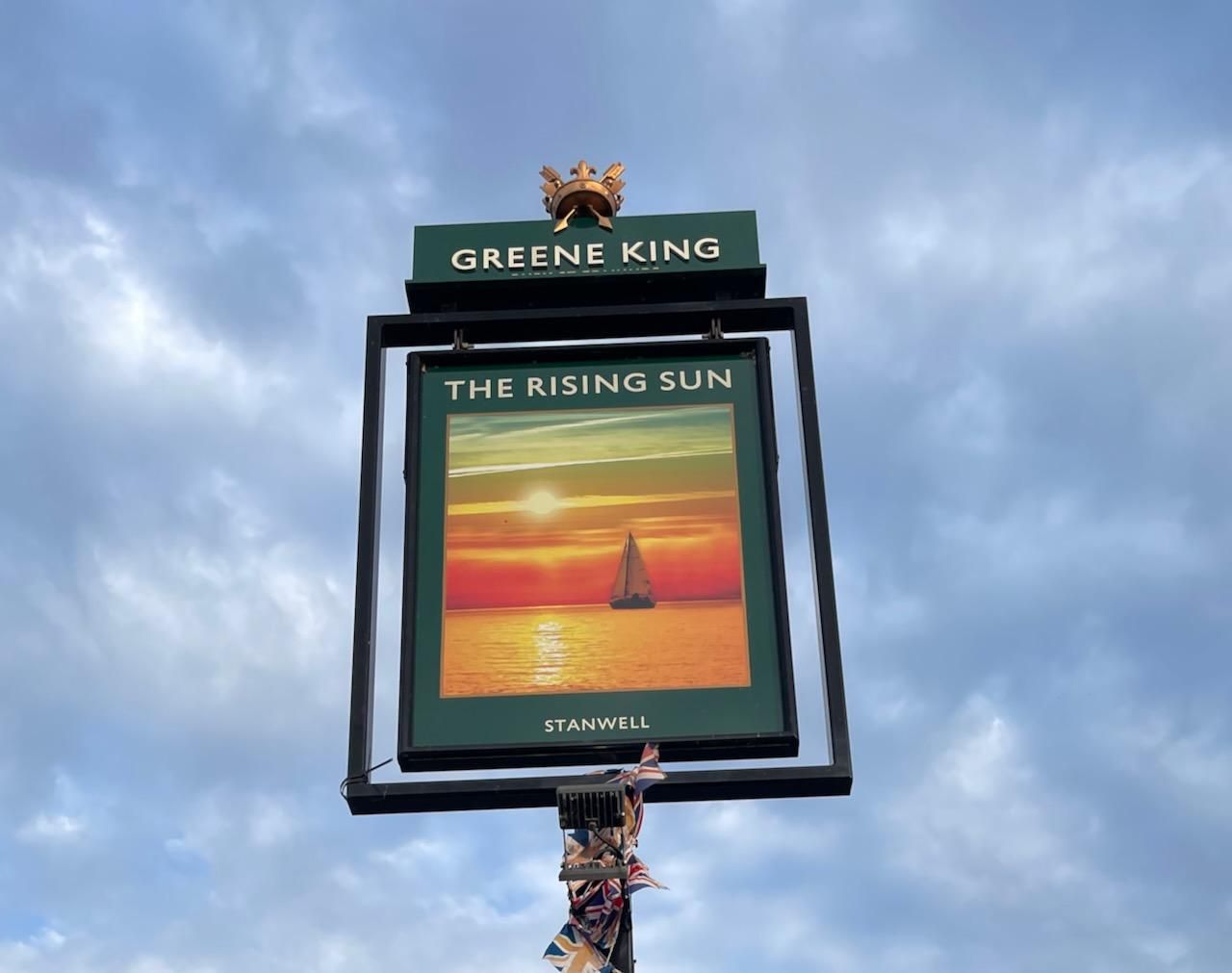 Rising Sun Stanwell Pub Sign 2023. (Pub, Sign). Published on 16-10-2023
