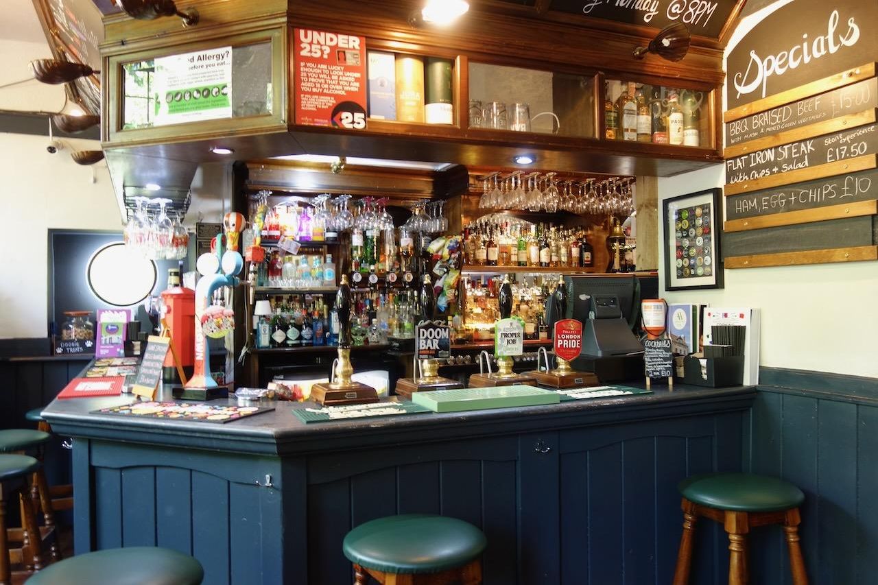 Admiral Hawke Bar. (Pub, Bar). Published on 20-04-2025