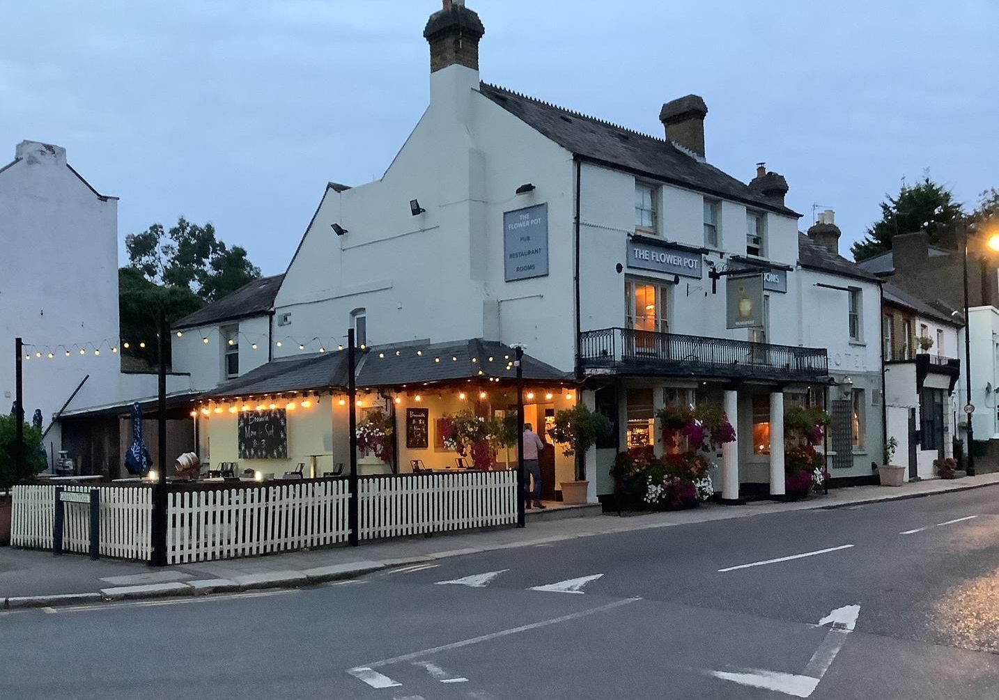 (Pub, External, Garden, Key). Published on 21-08-2024