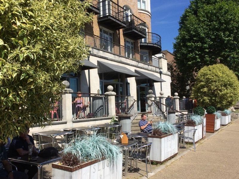 Slug & Lettuce, StainesuponThames CAMRA Experience