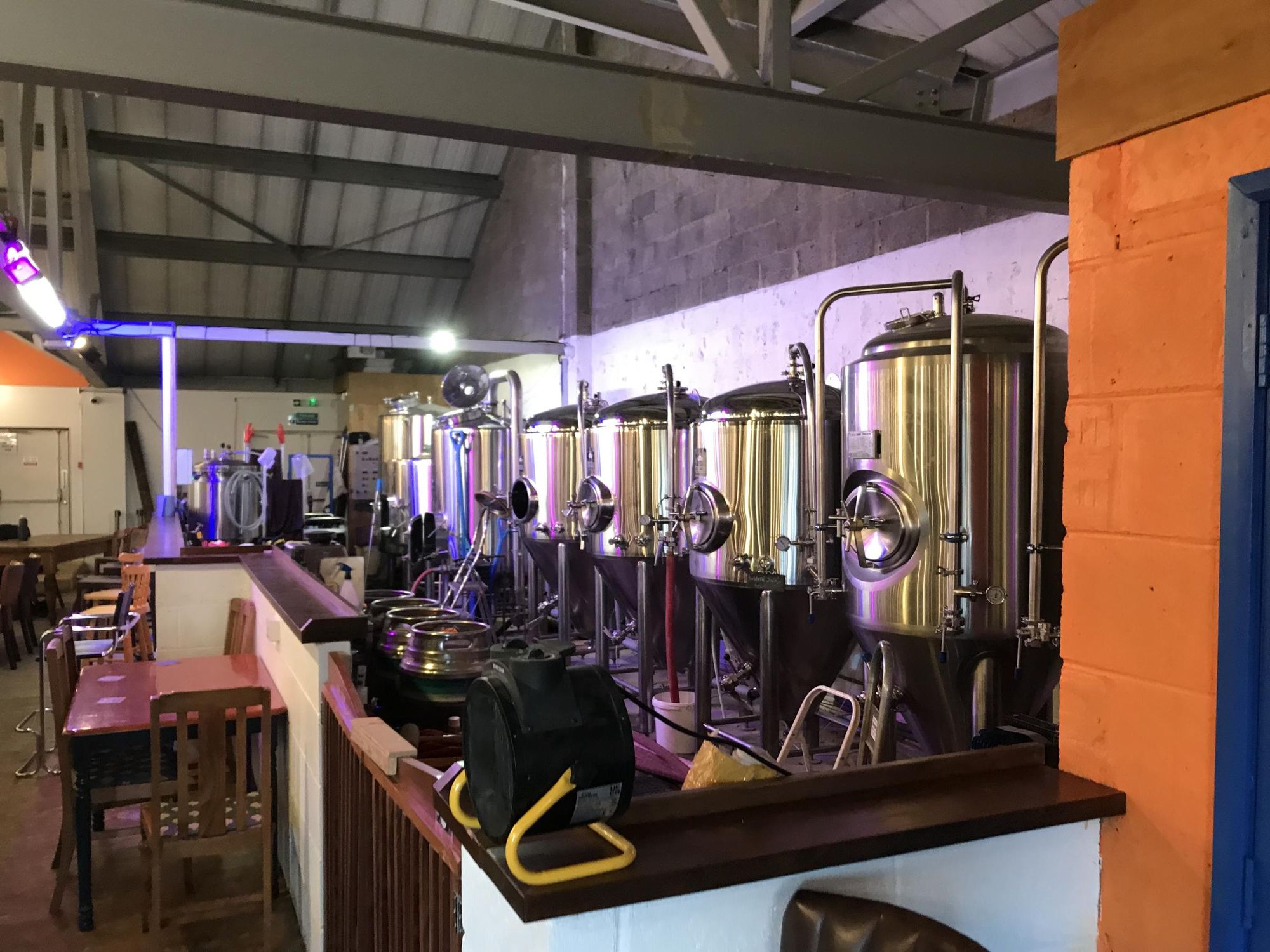 Brewkit visible from bar. (Pub). Published on 31-03-2023