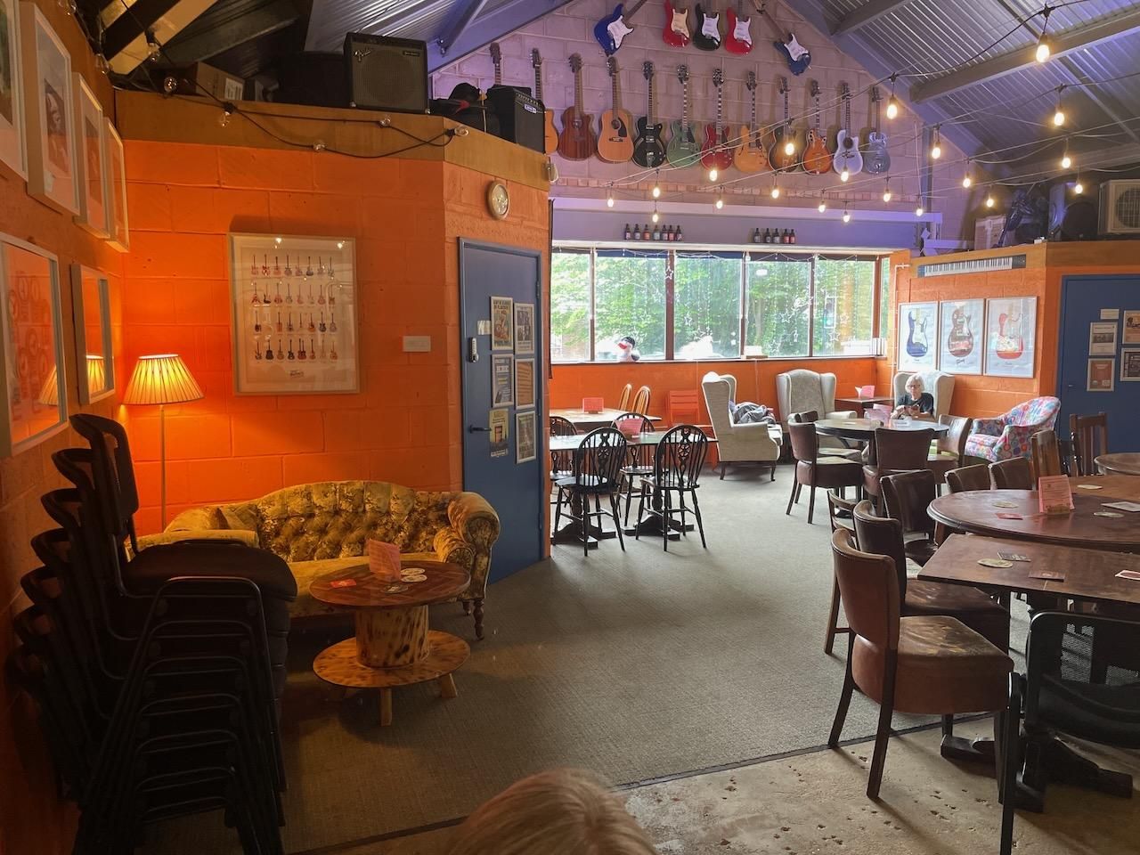 Thames Side Interior 2026-06-17. (Pub, Brewery, Bar). Published on 21-06-2026