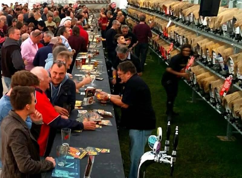 (Festival, Bar, Customers). Published on 29-05-2024