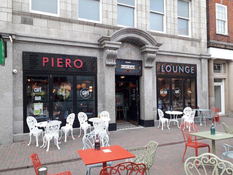 Piero Lounge 2019. (External, Key). Published on 28-05-2021