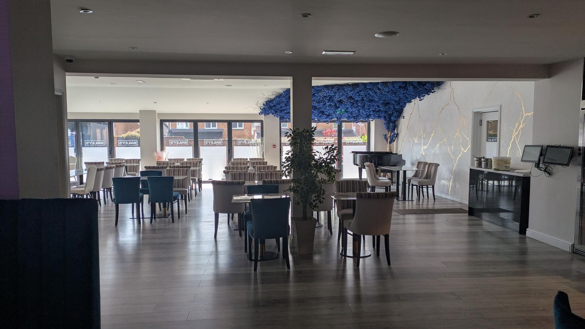 (Restaurant). Published on 13-06-2025