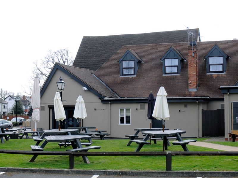 The Barn, Hockley Heath. (Pub, External). Published on 20-03-2014