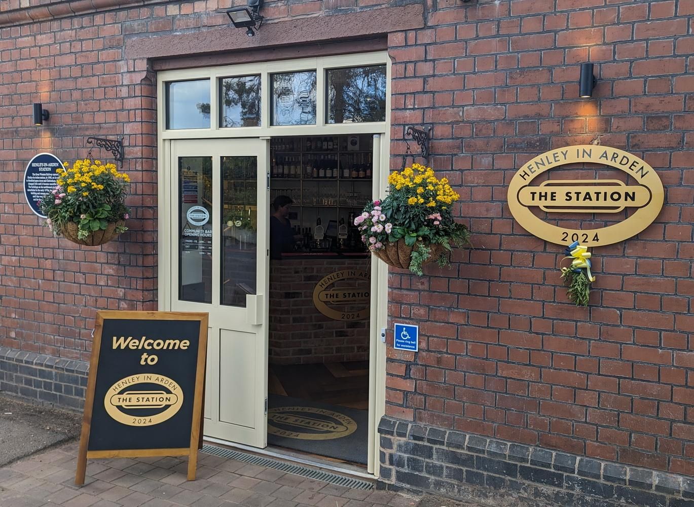 The Station, Henley-in-Arden. (Pub, External). Published on 25-05-2024