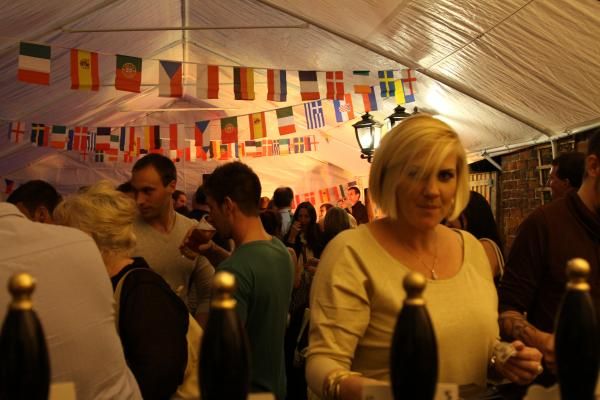 Customers at the Beer festival. (Customers). Published on 31-08-2012
