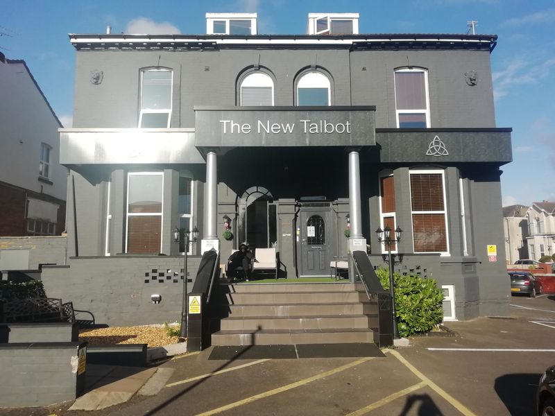 New Talbot Hotel 24.9.24 (Richard Nelson). (Pub, External, Key). Published on 26-09-2024 