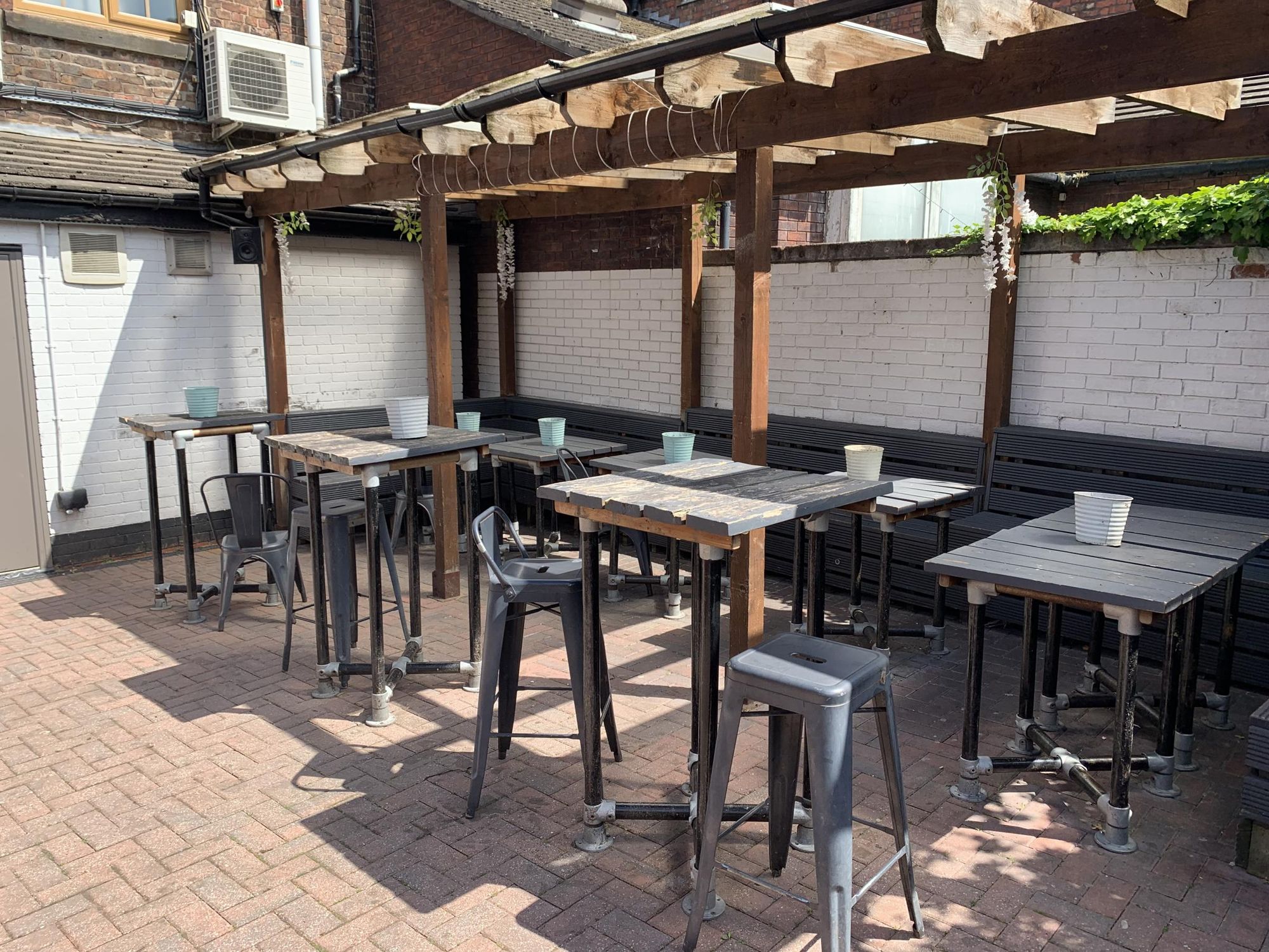 May 2025. (Pub, External, Garden). Published on 16-05-2025