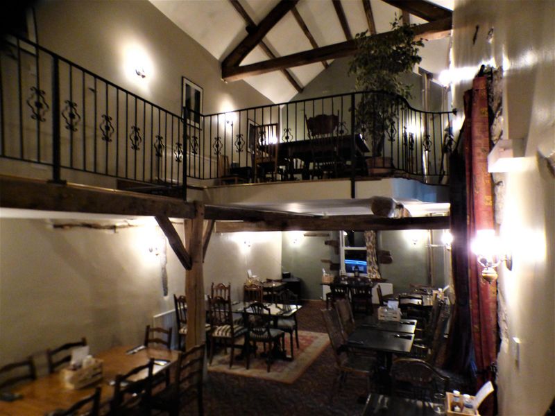 (Pub, Restaurant). Published on 07-09-2019