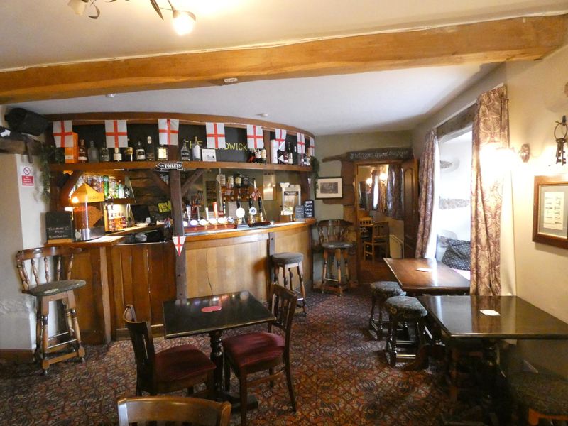 (Pub, Bar). Published on 26-06-2024