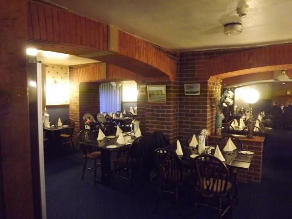 Sun Inn Red Dial dining area. (Pub, Restaurant). Published on 25-05-2014