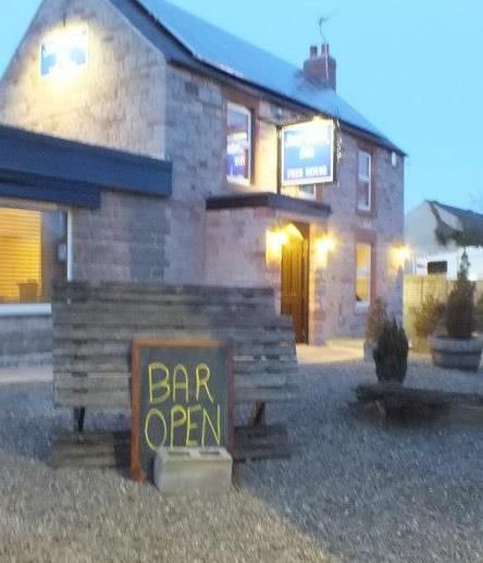 Sour Nook Inn at night. (Pub, External). Published on 03-04-2014