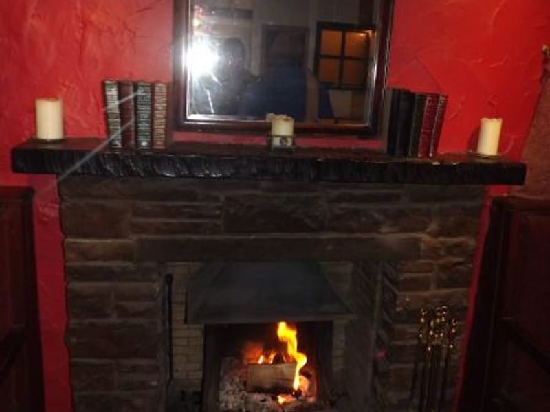Lowther Arms firreplace. (Pub). Published on 17-04-2014 