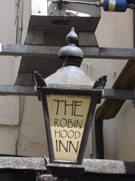 Robin Hood Penrith lamp. (Pub, External, Sign). Published on 01-06-2014