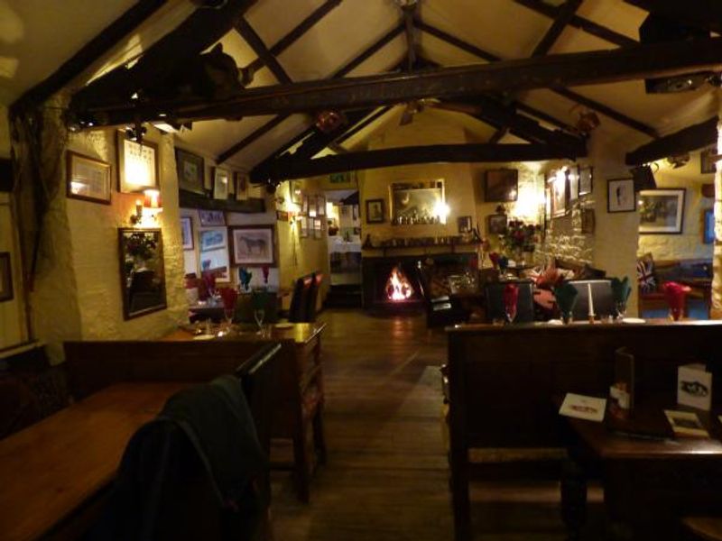 (Pub, Restaurant). Published on 11-01-2015