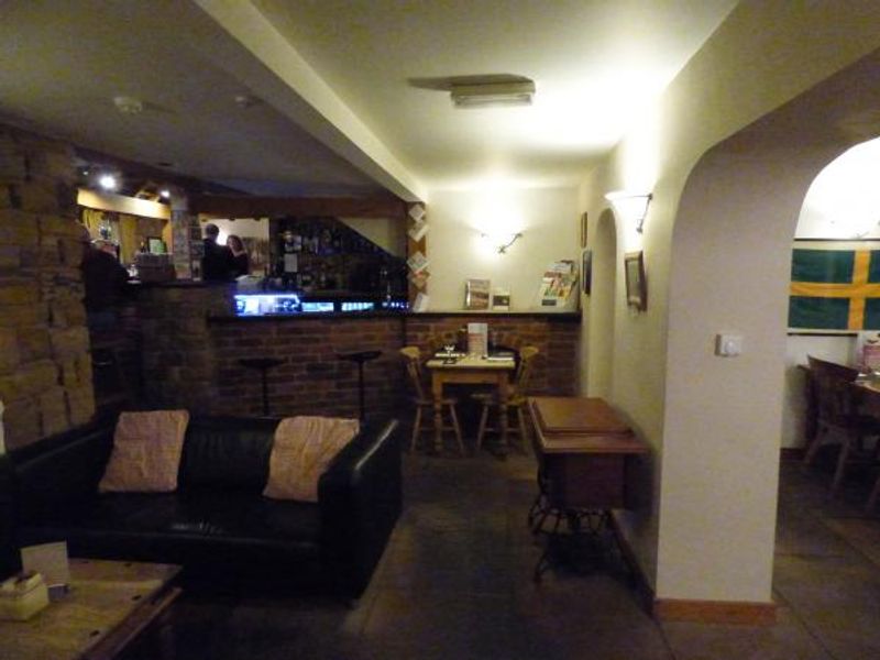 (Pub, Bar). Published on 29-11-2014 