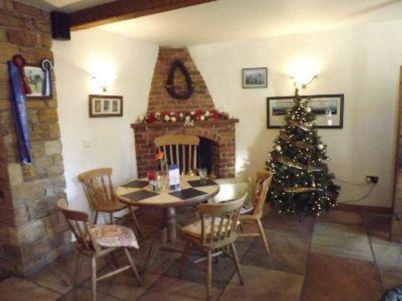 Plouh Wreay fireplace. (Pub, Bar). Published on 26-05-2014 