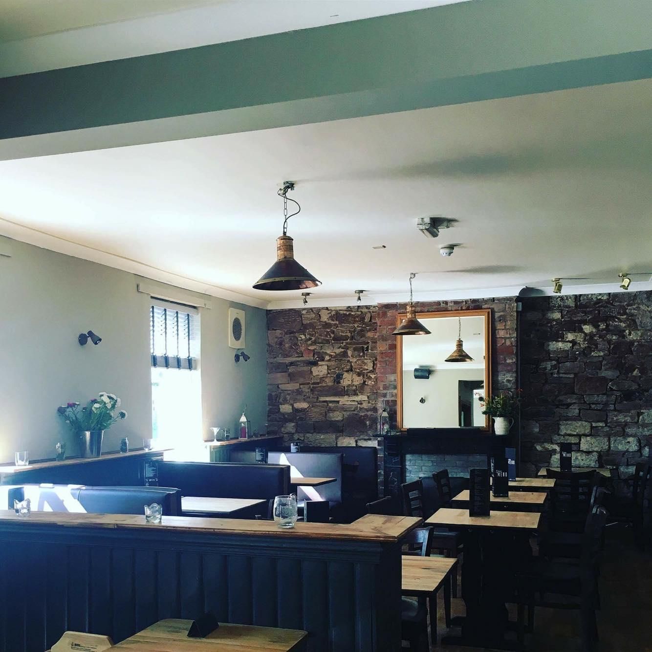 (Pub, Bar). Published on 07-09-2018