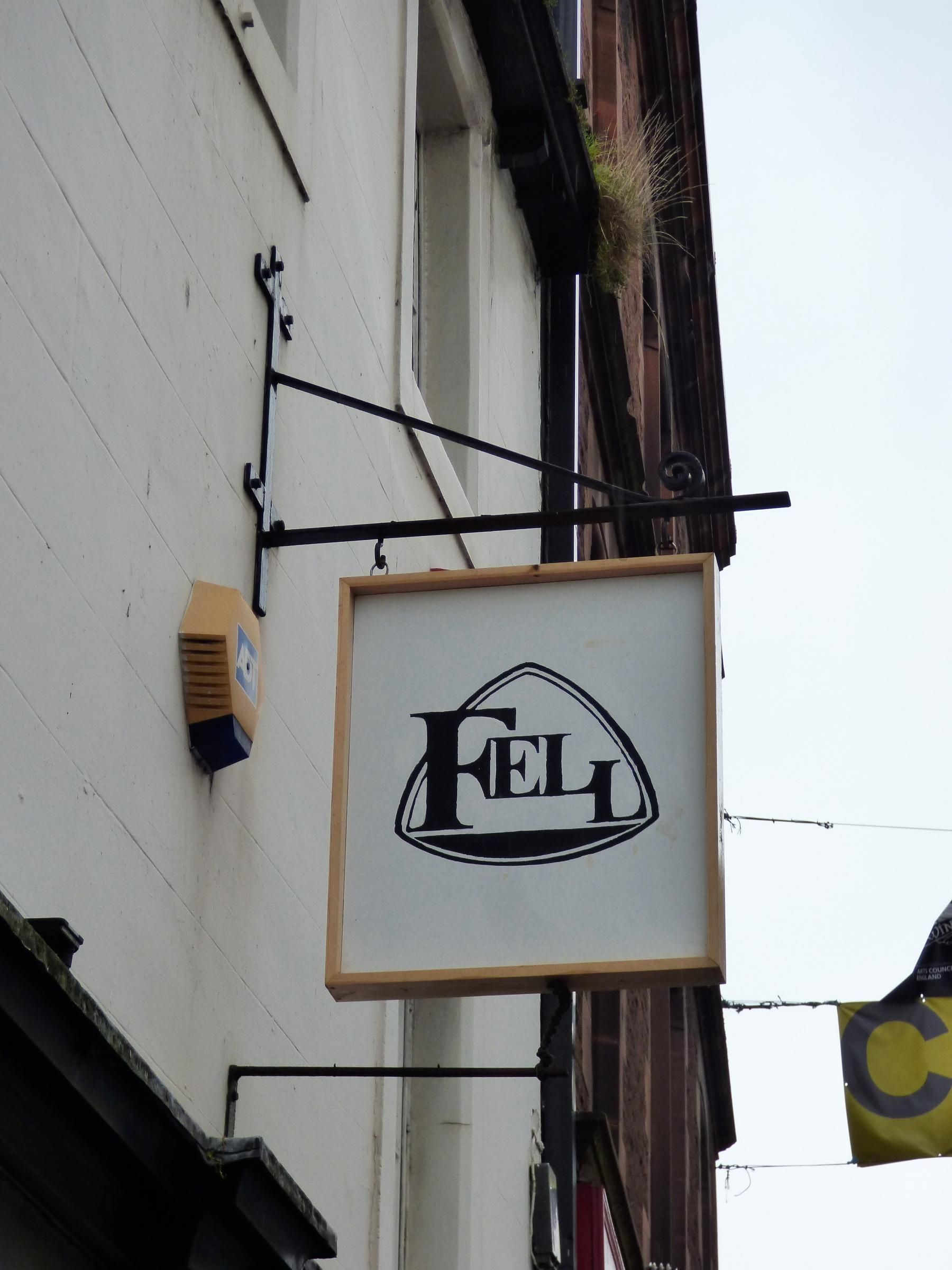(Pub, Sign). Published on 23-10-2017