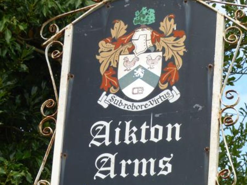 (Pub, Sign). Published on 26-08-2016 