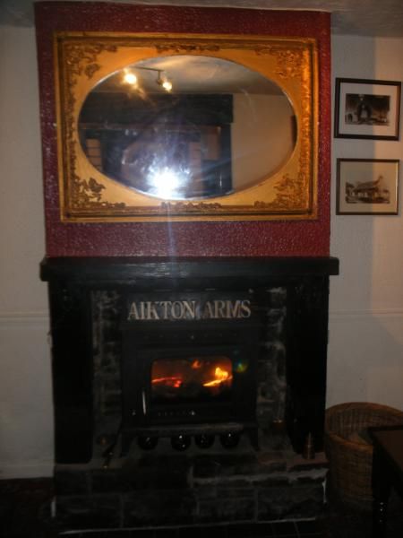 Aikton Arms fireplace. (Pub, Bar). Published on 27-03-2014