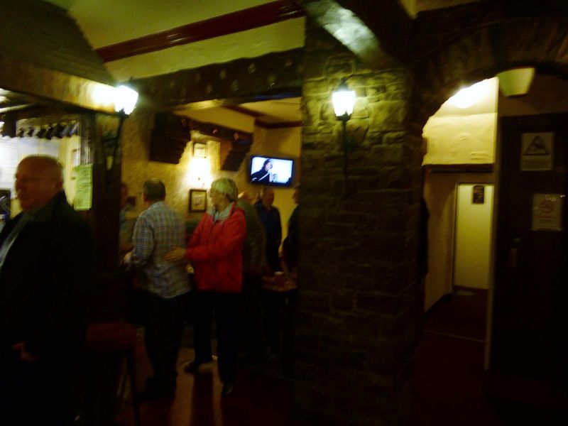 (Pub, Bar). Published on 21-10-2017 