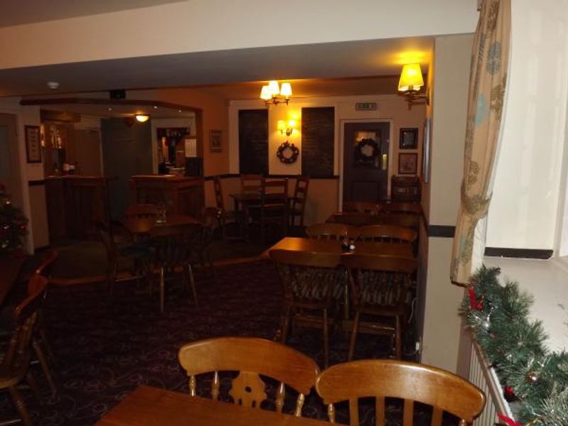 Wheatsheaf Abbeytown lounge. (Pub, Restaurant). Published on 27-03-2014