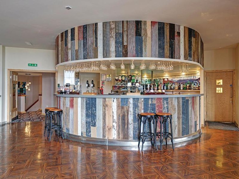 (Bar, Key). Published on 19-09-2018